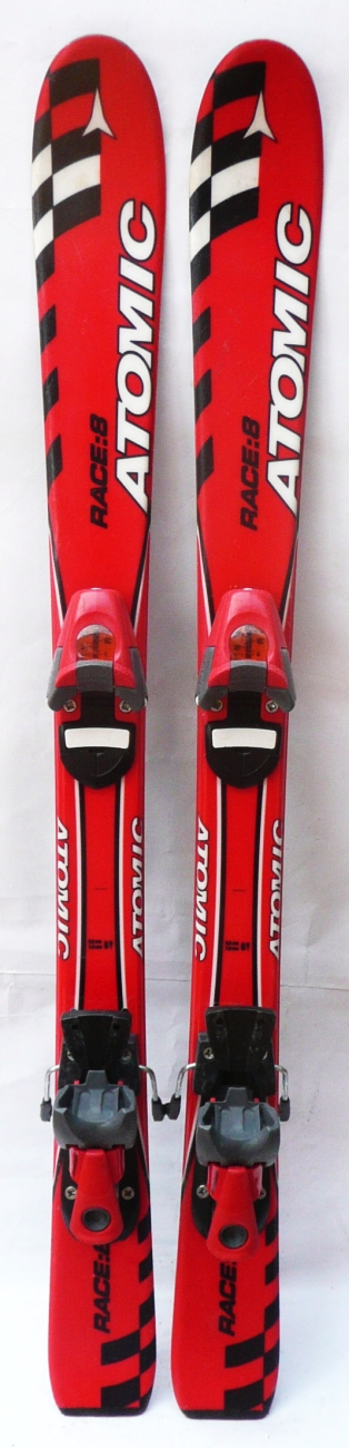 Atomic Race 8 carving síléc