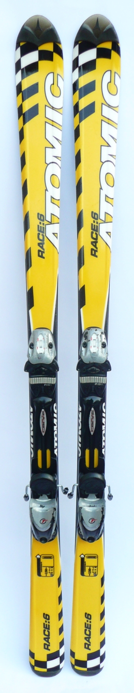 Atomic Race 6 carving síléc