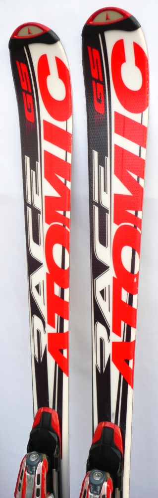 Atomic Race GS12 carving síléc