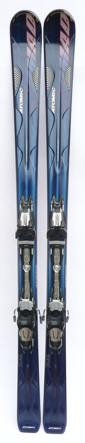 Atomic Nomad DarkBlue carving síléc
