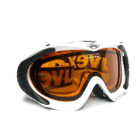Uvex Tomahawk sí és snowboard szemüveg